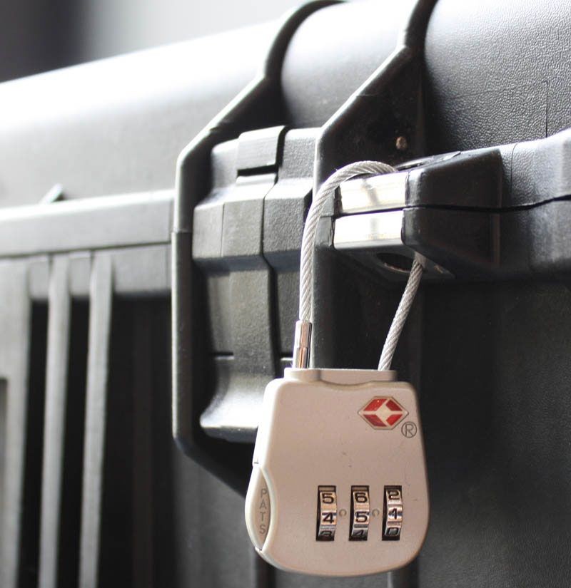 pelican-1506tsa-case (1)