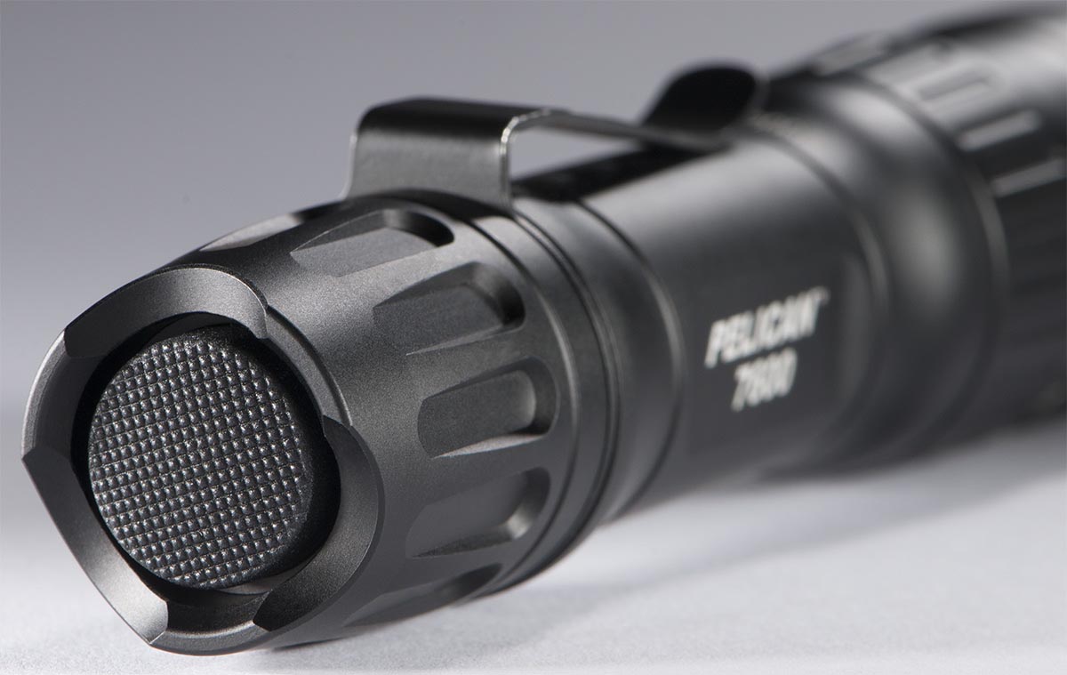 pelican-7600-tactical-flashlight-usb-charger.jpg