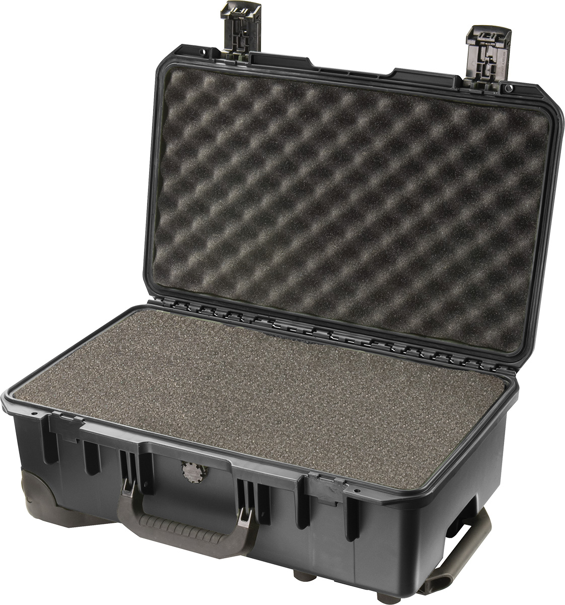 pelican-im2500-storm-luggage-rolling-case