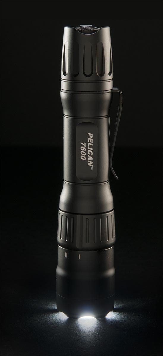pelican-products-7600-tactical-flashlight.jpg