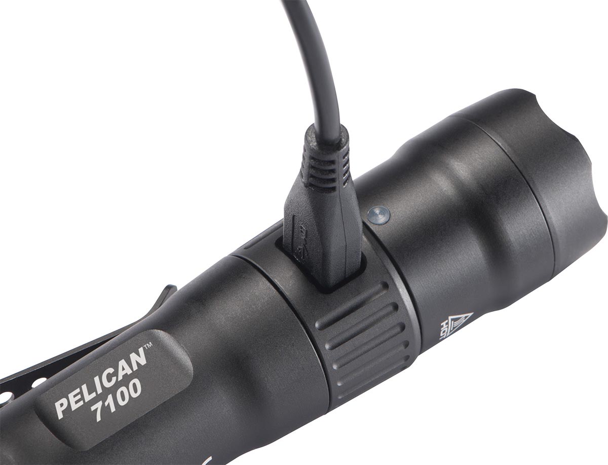 Pelican 7100 Tactical Flashlight - Image 4